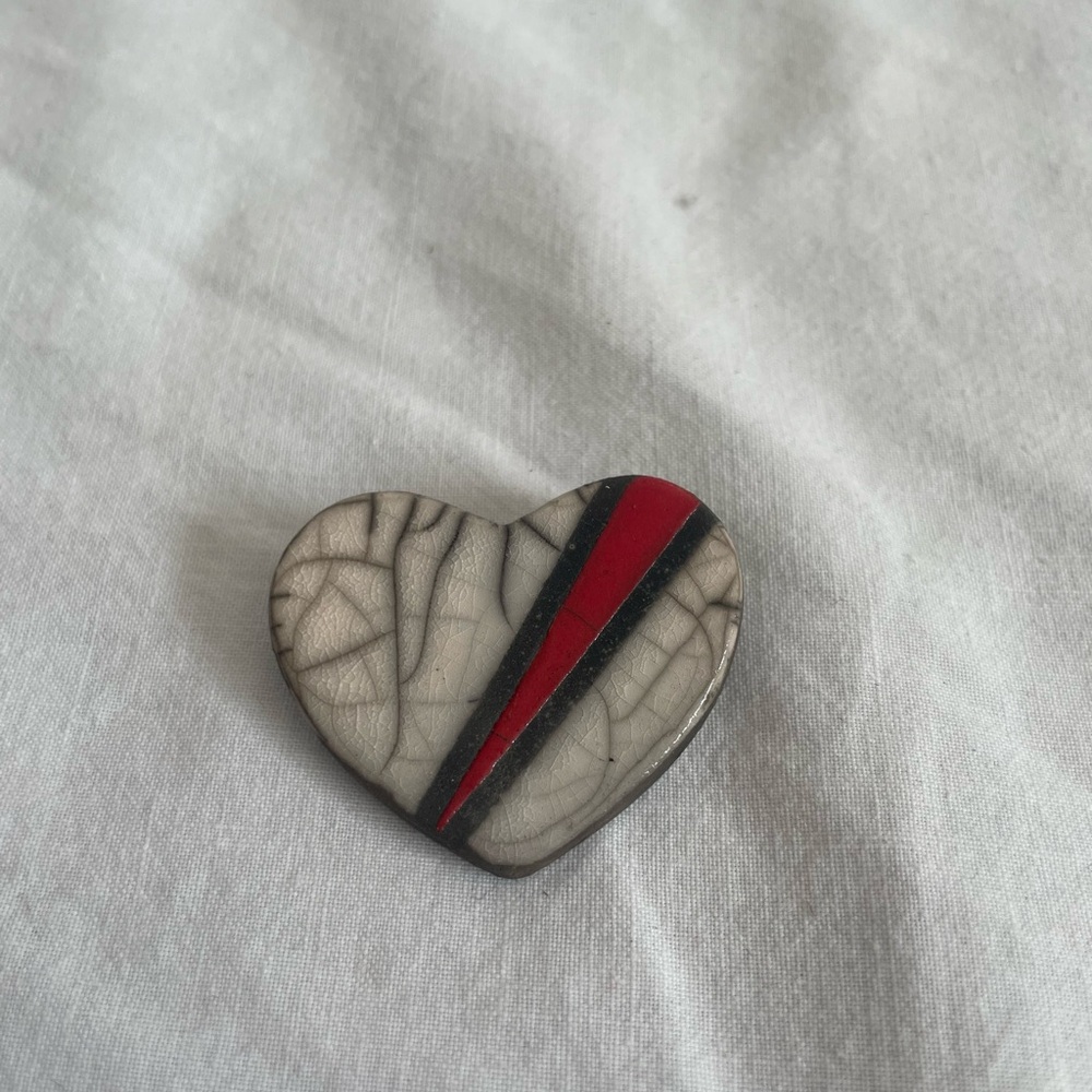 NWOT Handcrafted Pottery Pin